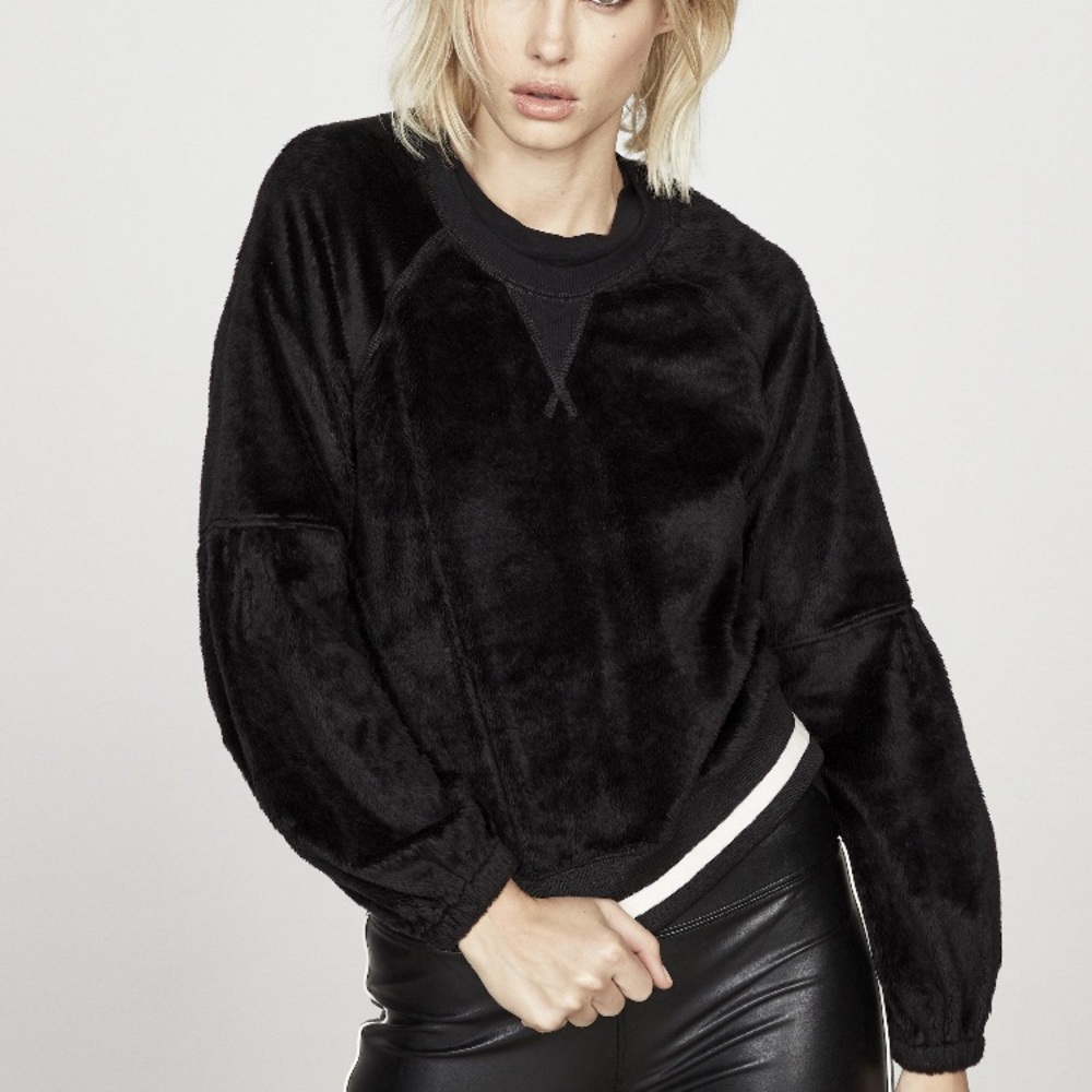 Bishop Sleeve Pullover